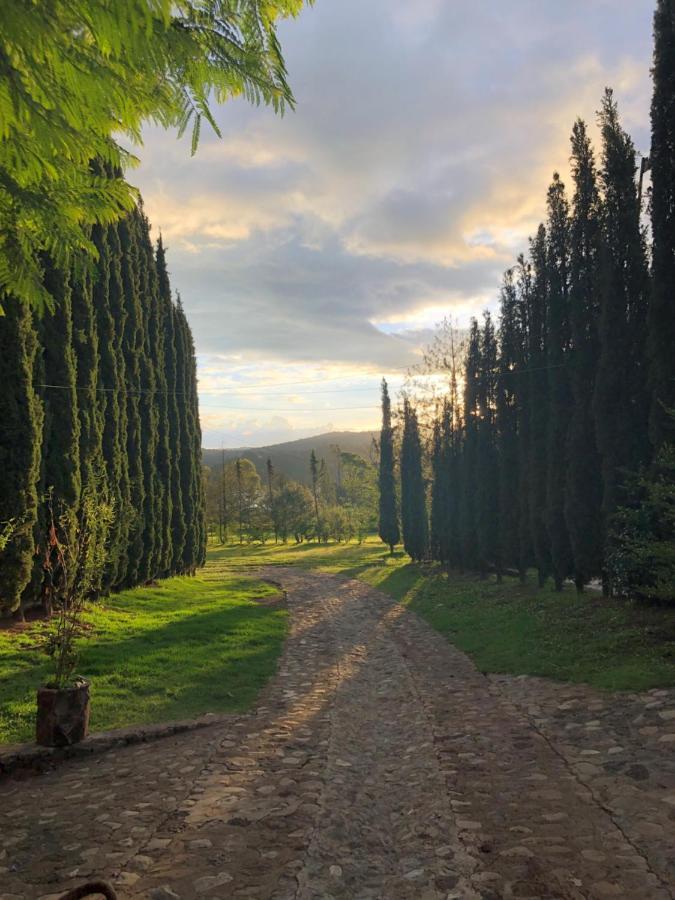 Hotel Boutique Calderon Huasca de Ocampo Bagian luar foto